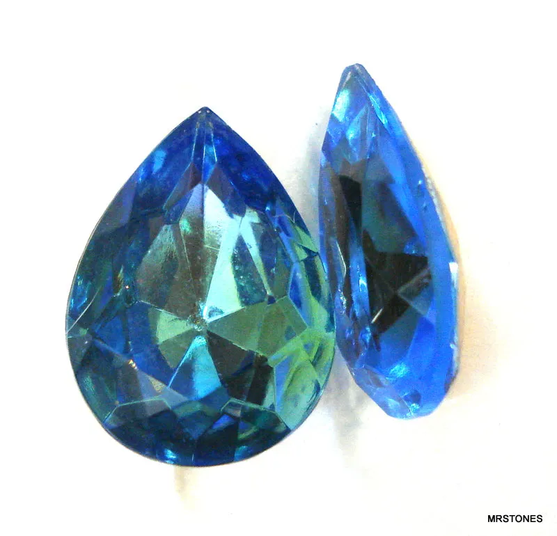 18x13mm (4320/2) TTC Bermuda Blue Pear Pendeloque Shape