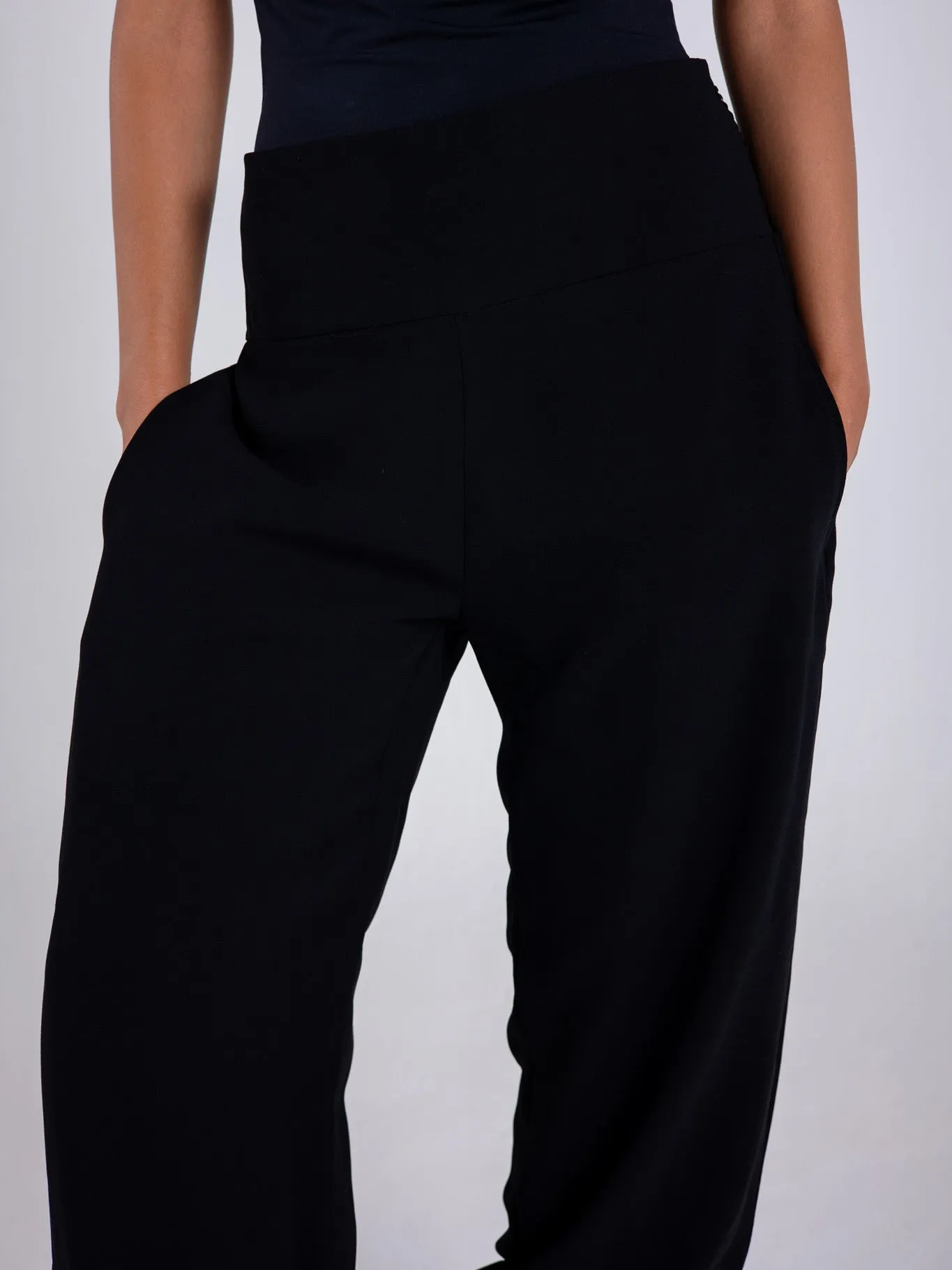 Harem black pants