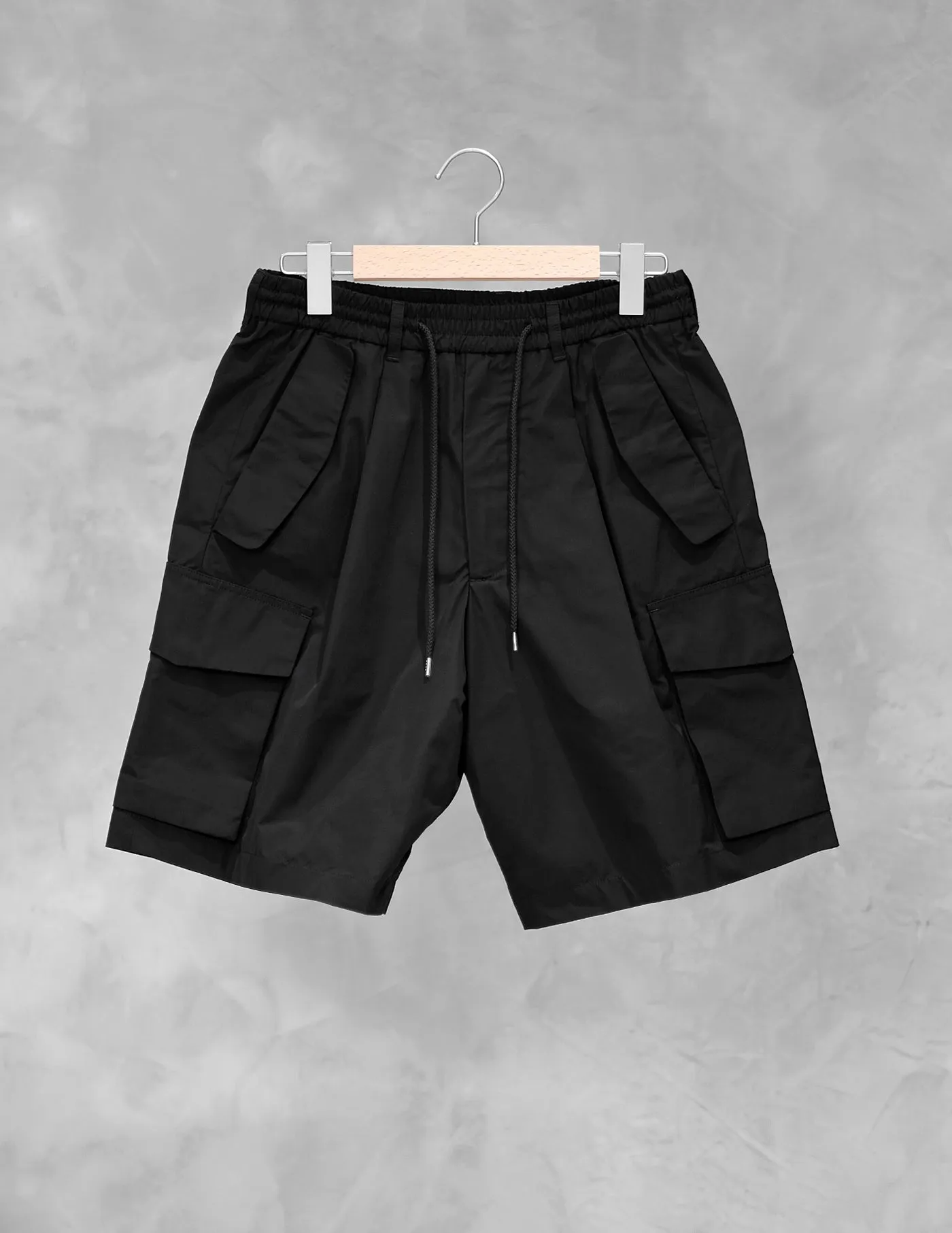 LOWNN NYLON CARGO SHORTS
