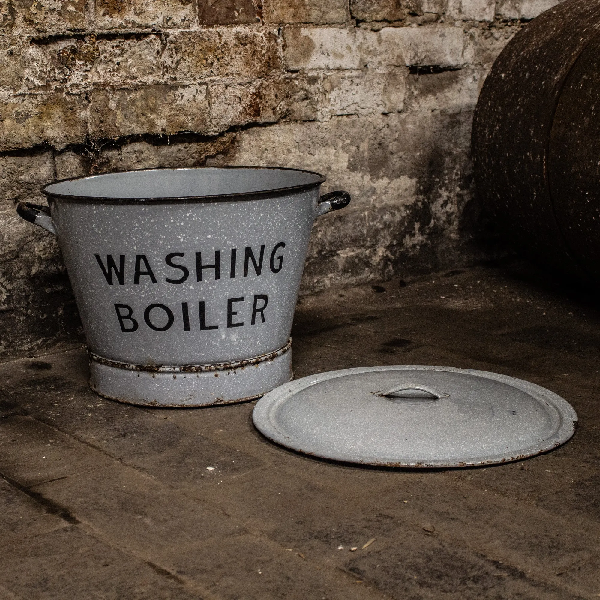 Vintage Metal Enamel Washing / Clothes Boiler