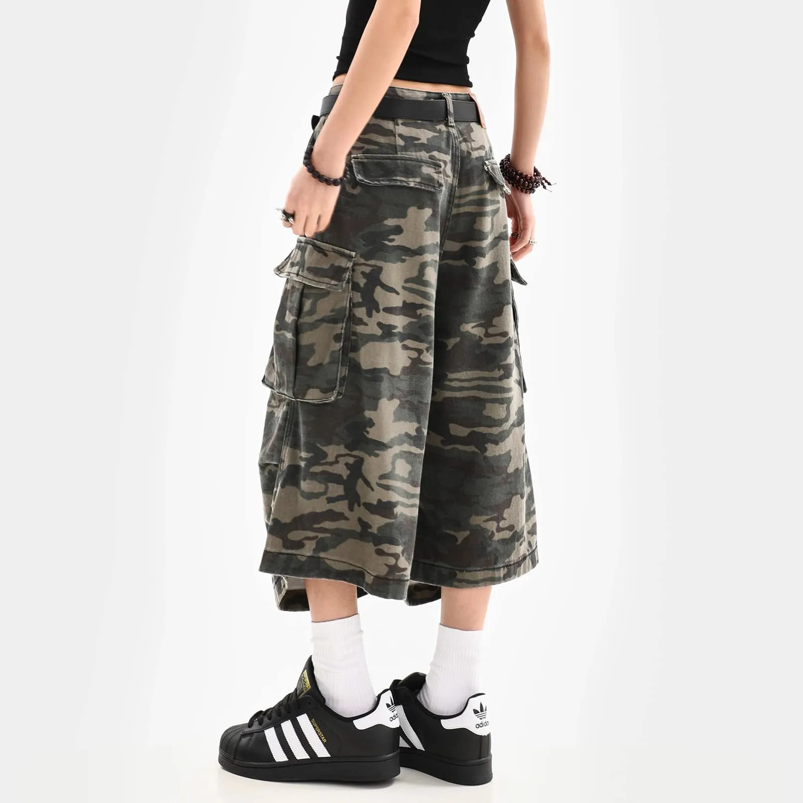 Women's Camouflage Y2K Baggy Cargo Shorts