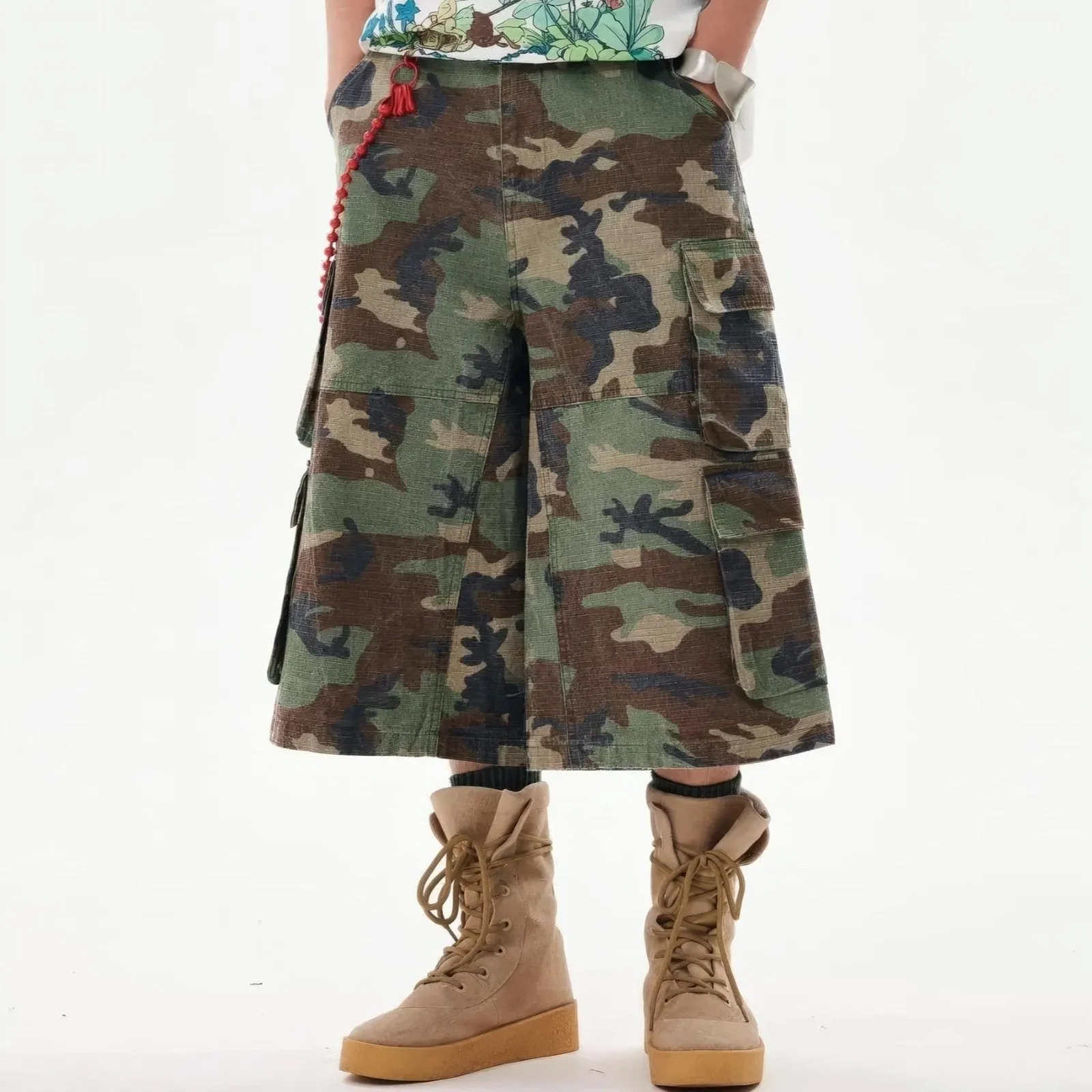 Y2K Camouflage Multi Pocket Baggy Cargo Shorts